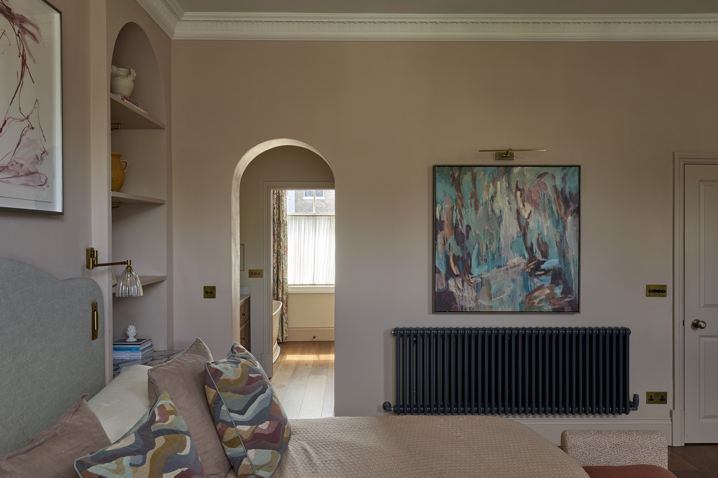 New arched opening between the reception rooms at Melrose Gardens
